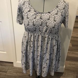 Torrid 4 3/4x Jacquard Skate Dress
